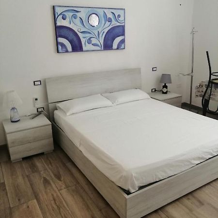 Delcicer Casa Vacanze O Camera Privata Галатина Экстерьер фото
